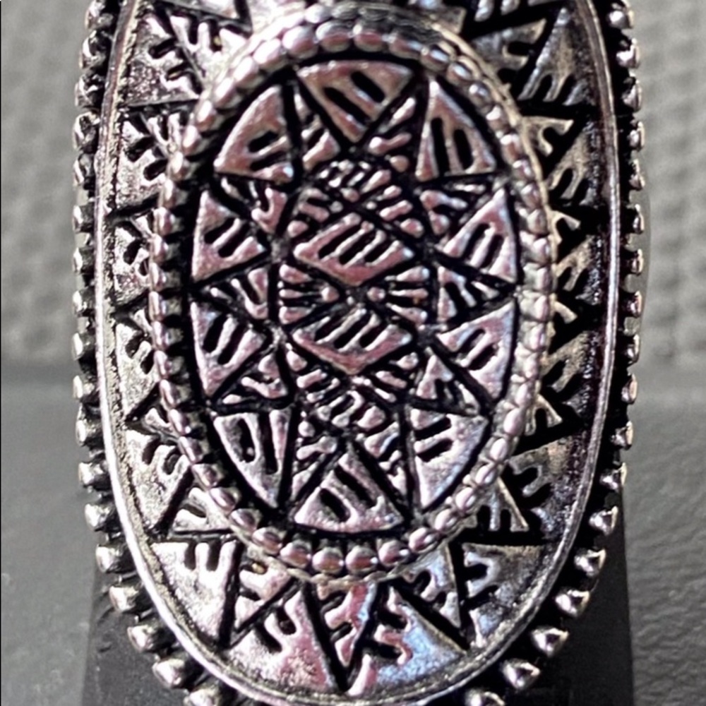 BN STERLING SILVER WOMENS RING - Picture 3 of 3
